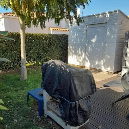 Maisonnette A Deux Pas De La Dans Calme Tatil Evi *