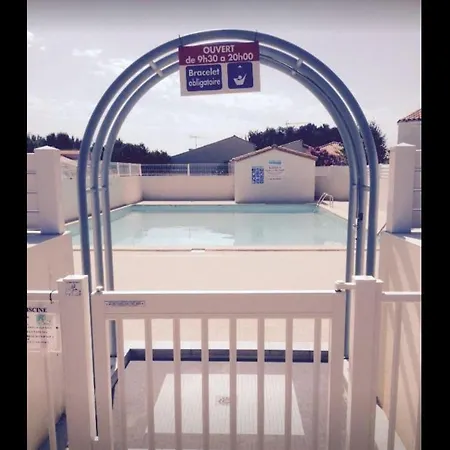 Maisonnette à Deux Pas De La Dans Résidence Calme