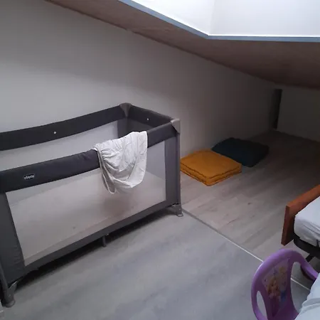 Maisonnette A Deux Pas De La Dans Calme Tatil Evi *