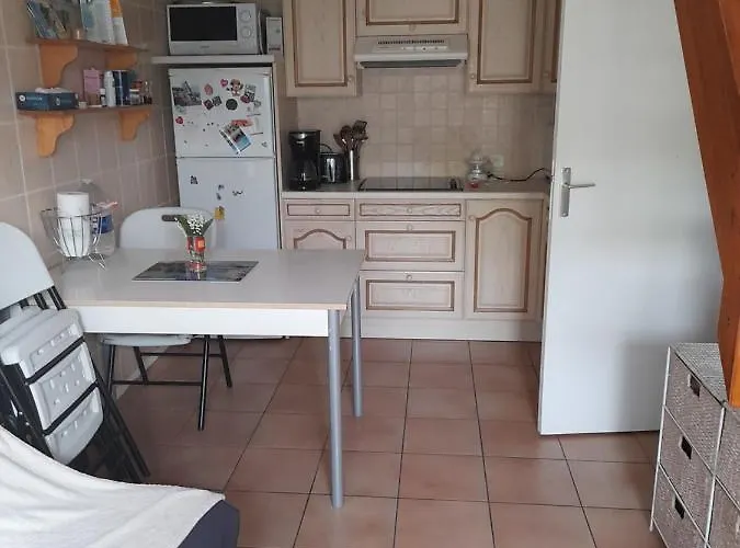 Casa de Férias Maisonnette à Deux Pas De La Dans Résidence Calme *