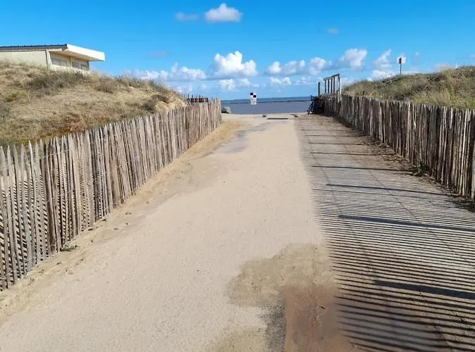 Maisonnette à Deux Pas De La Dans Résidence Calme * La Tranche-sur-Mer