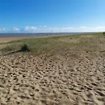 Maisonnette à Deux Pas De La Dans Résidence Calme