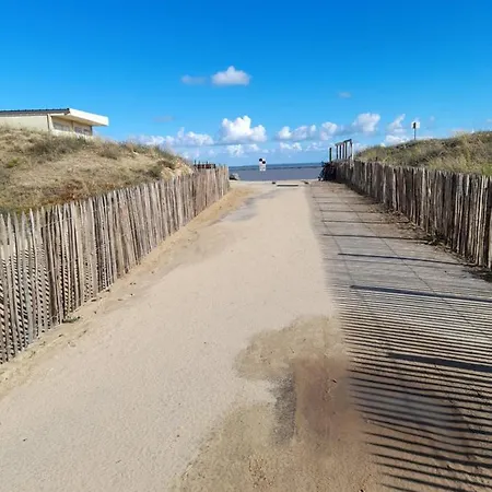 Maisonnette à Deux Pas De La Dans Résidence Calme * La Tranche-sur-Mer