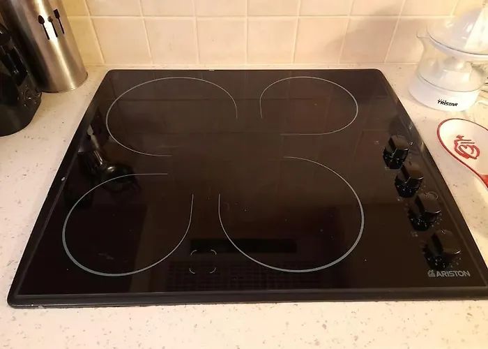 Maisonnette A Deux Pas De La Dans Calme *